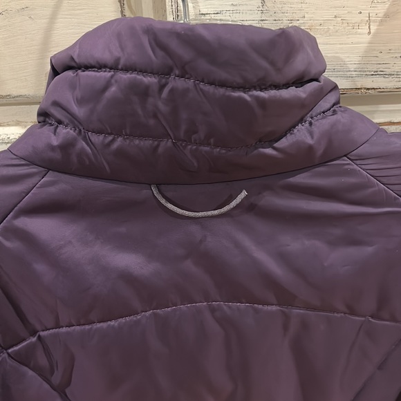 Columbia light weight Omni shield puffer Women’s L plum purple - Picture 7 of 8